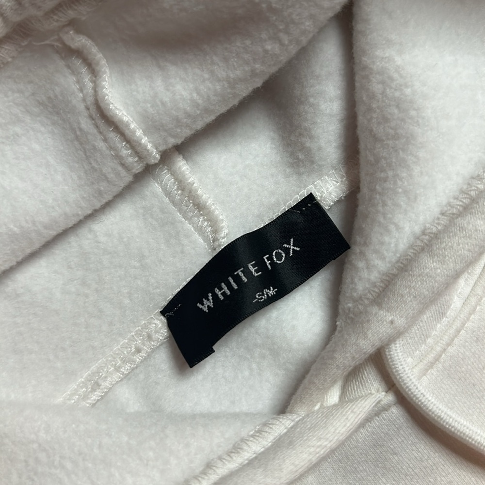 White Fox Ombré Hoodie Size S/M - Picture 4 of 9